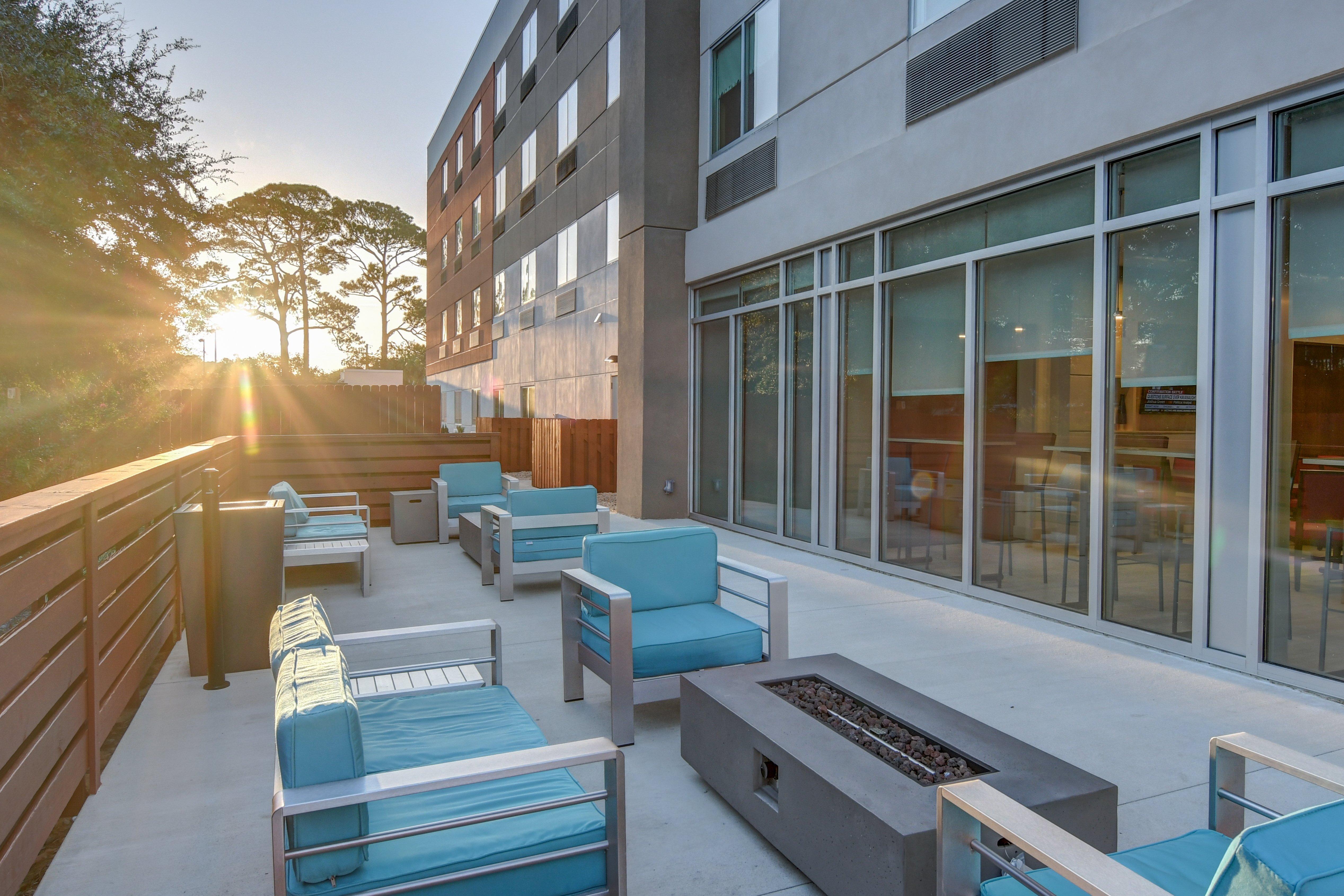 Holiday Inn Express - Fort Walton Beach Central By Ihg Exterior photo
