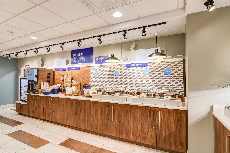 Holiday Inn Express - Fort Walton Beach Central By Ihg Exterior photo