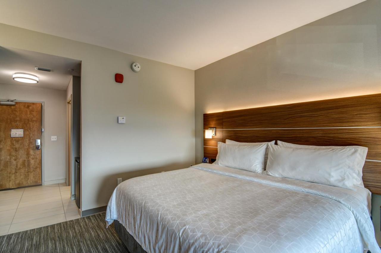 Holiday Inn Express - Fort Walton Beach Central By Ihg Exterior photo